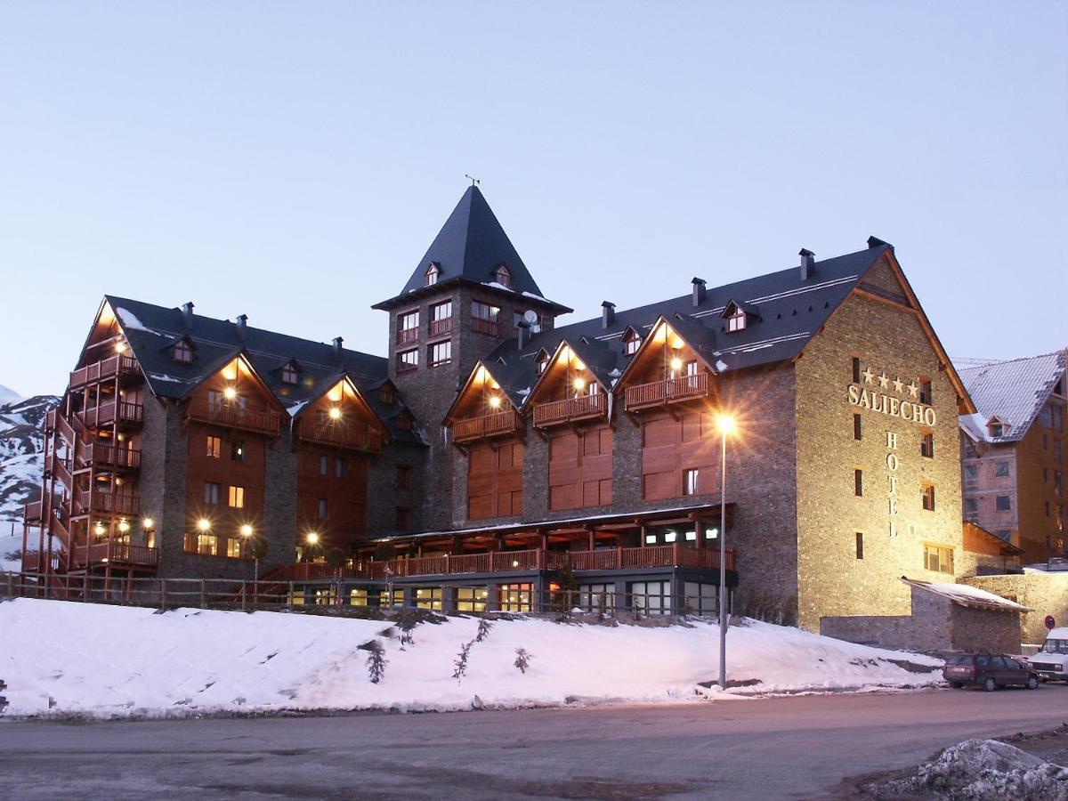 Hotel Saliecho Formigal Exterior photo